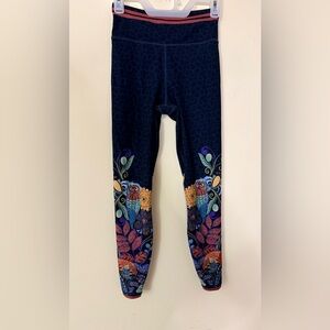 Johnny Was Misty Fall Bee Active V Yoke Leggings with Owl and Floral Design, XS